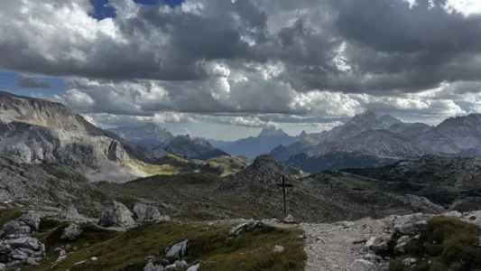 Rain is coming above Seekofel hut